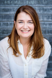 Business headshots for LinkedIn in colour